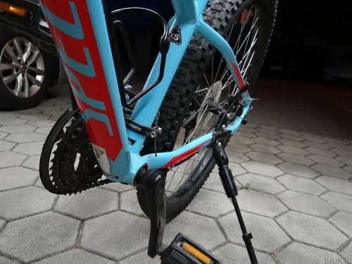 Specialized pitch 2018 27.5 xs S oprema