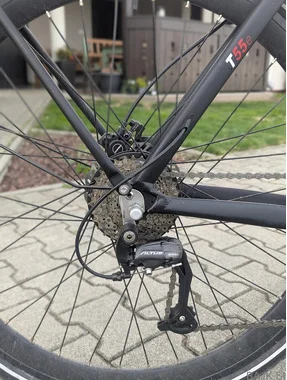 S-BIKES T55e električno treking kolo