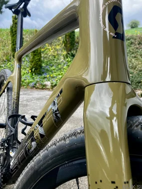 Addict gravel 40, letnik 2026 velikost L