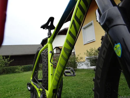 Specialized fuse expert 27.5 L, tubeless, TOP stanje