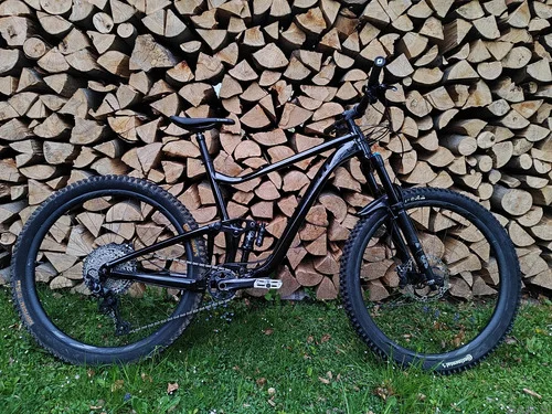 Giant trance X1
