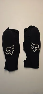 Kolenčniki FOX Launch L