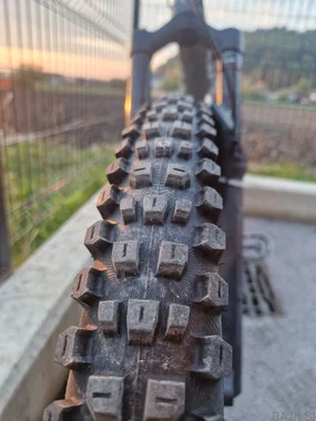 Specialized enduro comp