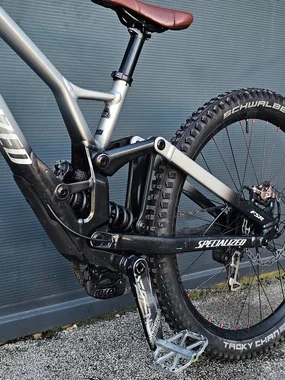 Specialized demo race frs 2022 (expert)