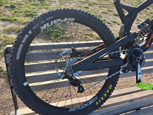 Prodam gorsko kolo nukeproof