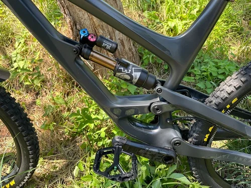 YT Capra 27 CF Pro Race