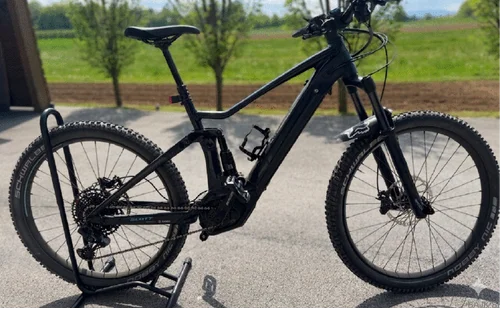 Scott Srike eride contesa 720