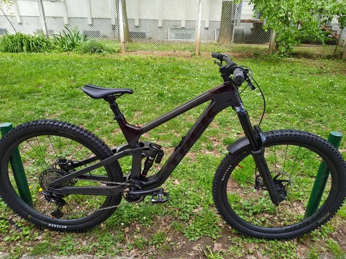 Trek Slash 9.8 XT Gen 5