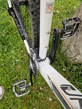 UNIVEGA Summit Expert Hardtail 29R (Karbon)