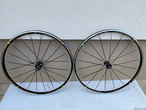 MAVIC KSYRIUM ELITE SHIMANO/SRAM/CAMPAGNOLO OBROČI ZA CESTNO KOLO,160€