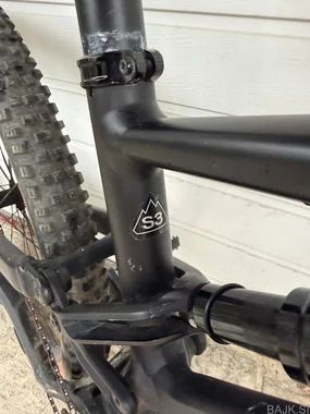 Specialized Stumpjumper – full suspension MTB