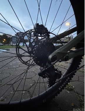 Specelized status 170 DH