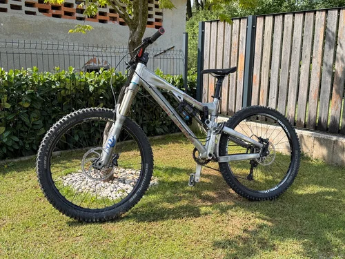 Intense Slopestyle (M, Fox, XT)