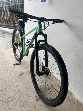 Specialized kolo Chisel 2021 oasis/green žensko