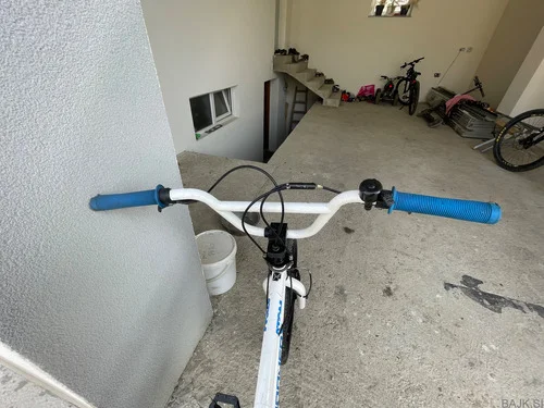 Pridam BMX