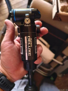 Rock Shox super deluxe ultimate 185 x 55