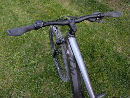 Žensko električno kolo Liv Vall E+ 2021