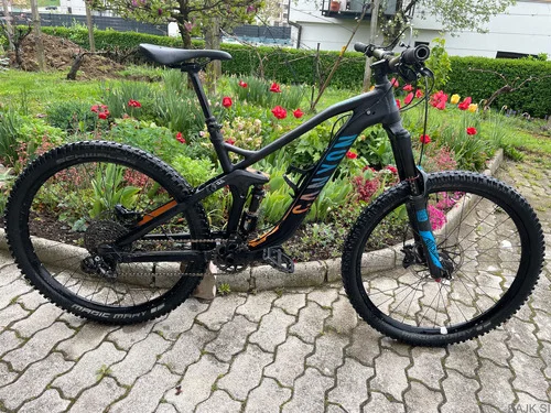 CANYON STRIVE AL7 (S) 27.5