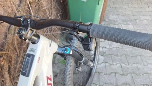 Kolo Santa Cruz Vala L - KOT NOVO