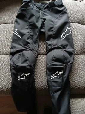 Prodam alpinestars hlace