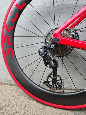Canyon Aeroad CF SLX Disc 8.0 Di2