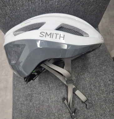 Smith PERSIST 2 MIPS, kolesarska čelada