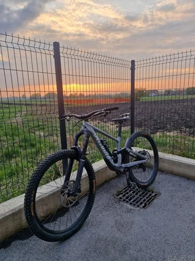 Specialized enduro comp