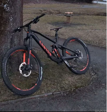 Karbonsko gorsko kolo Canyon Strive CF 7.0 Race velikosti M 27.5