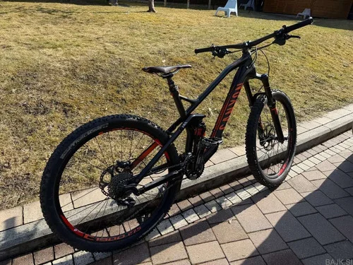 Gorsko kolo Canyon Strive AL7.0 Race velikosti M 27.5