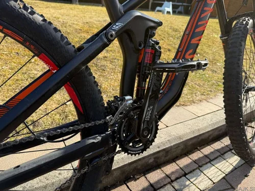 Gorsko kolo Canyon Strive AL7.0 Race velikosti M 27.5