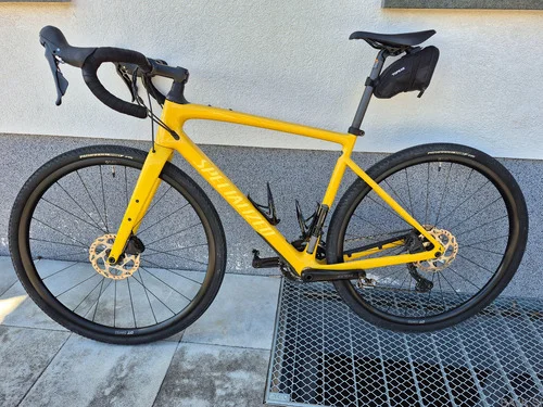 Specialized Diverge Sport carbon