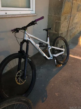 Canyon Tourqe Al 5, L okvir