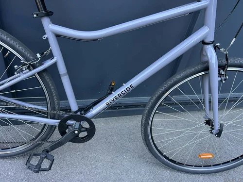 28col RIVERSIDE mestno kolo, M-L, unisex, praktično novo, 8 prestav