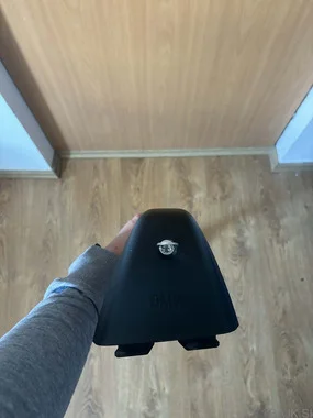 Prečni strešni nosilci za BMW 1