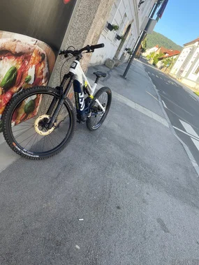 husqvarna hard cross 3