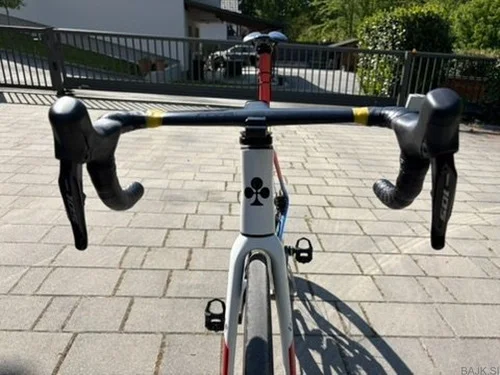 Colnago V3RS (M) - Obroci Specialized Roval Rapide CLX II,