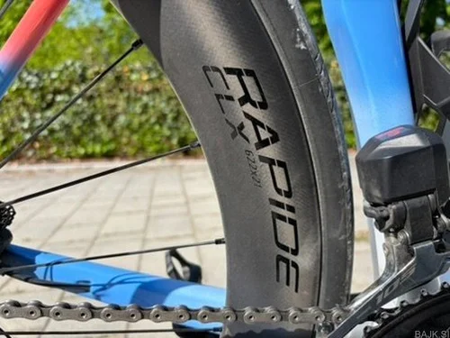 Colnago V3RS (M) - Obroci Specialized Roval Rapide CLX II,