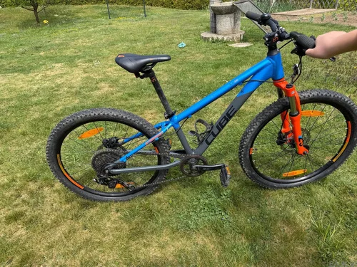 Cube Acid 240 letnik