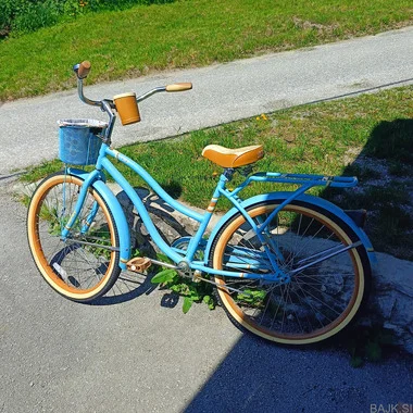 Cruiser žensko kolo