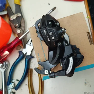 Shimano zadnji menjalnik