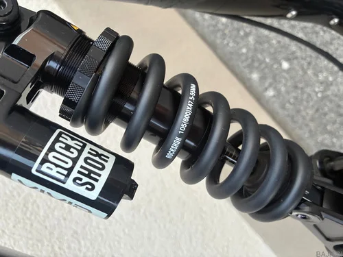 Rockshox Vivid ultimate coil RC2T 210x50