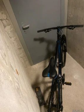 Scott cross XL-/28;/treking kolo