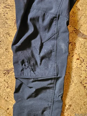 Otroške kolesarske hlače Fox Defend Y26