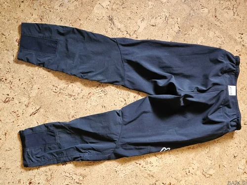 Otroške kolesarske hlače Fox Defend Y26