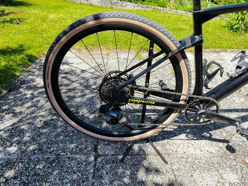 BMC URS ONE 2021 – FORCE AXS XPLR