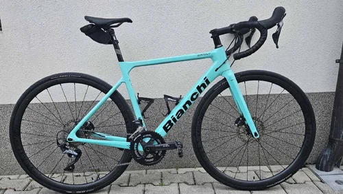 BIANCHI SPRINT ULTEGRA, LETNIK 2022, vel. 53