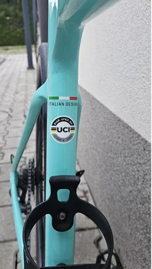 BIANCHI SPRINT ULTEGRA, LETNIK 2022, vel. 53