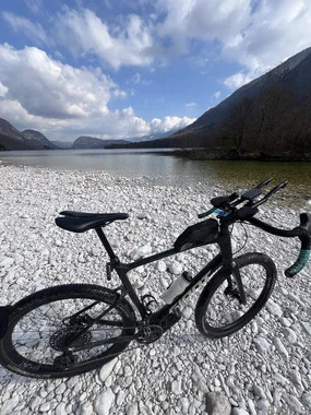 Giant Revolt Advanced 1 2022 Carbon | GX AXS 1x | HUNT carbon wheels | dropper + Quarq