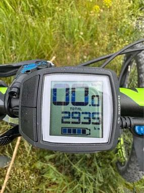 Električno Kolo Cube Stereo Hybrid Race 140