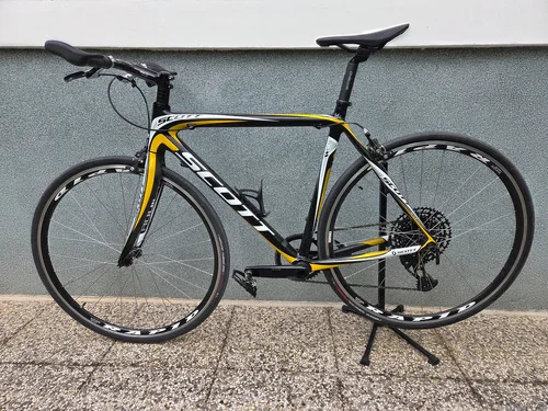 Scott Addict karbonsko treking-hybrid M (52)
